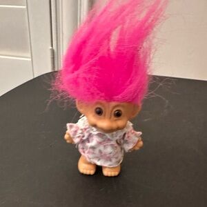 Vintage Russ Berry Glower Girl  Troll doll. With pink hair